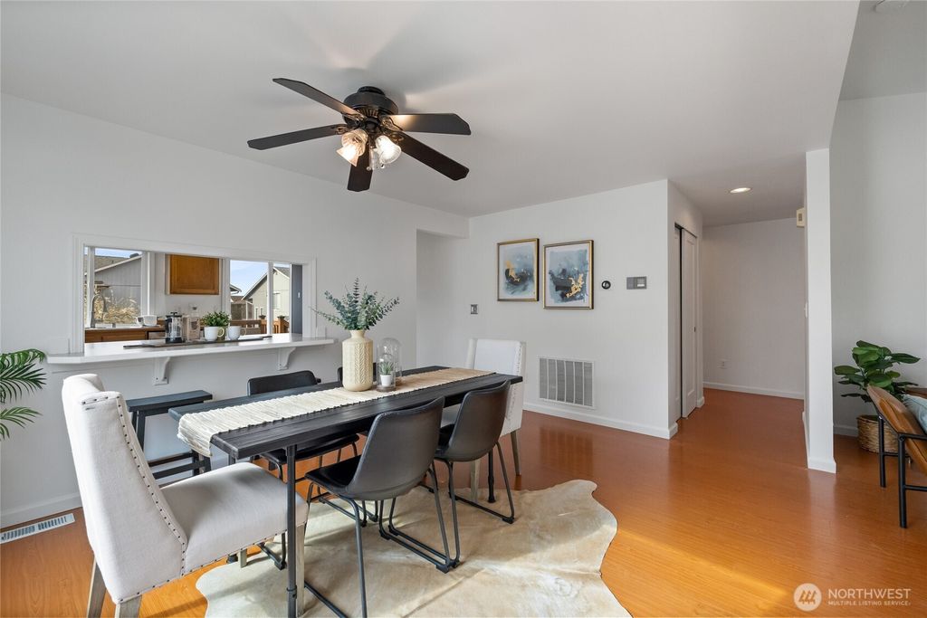 Photo of 8632 S Asotin Street, Tacoma, WA 98444 (MLS # 2487775)