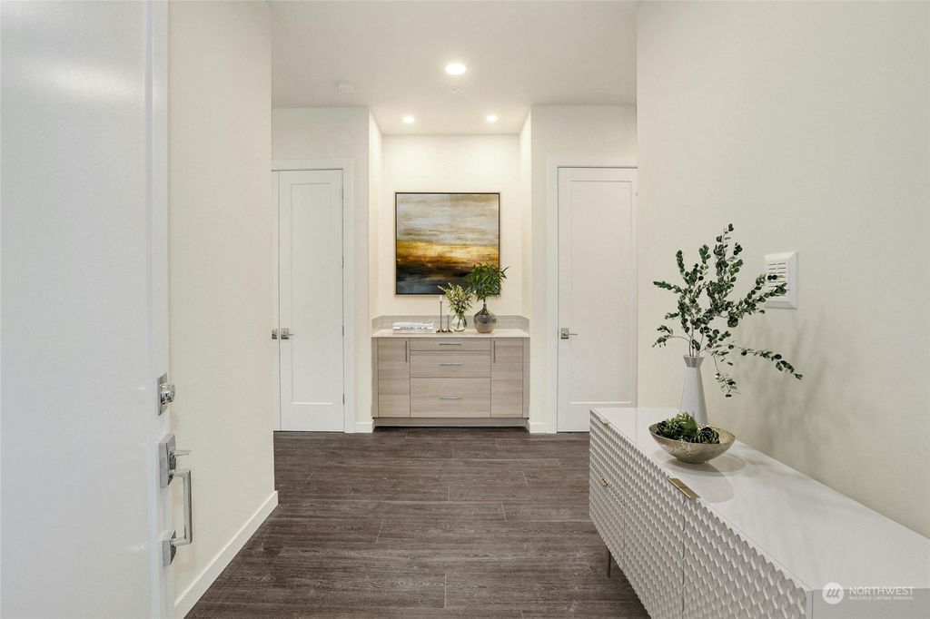 Photo of 14509 Cedar Grove Road SE #E-301, Issaquah, WA 98027 (MLS # 2212398)