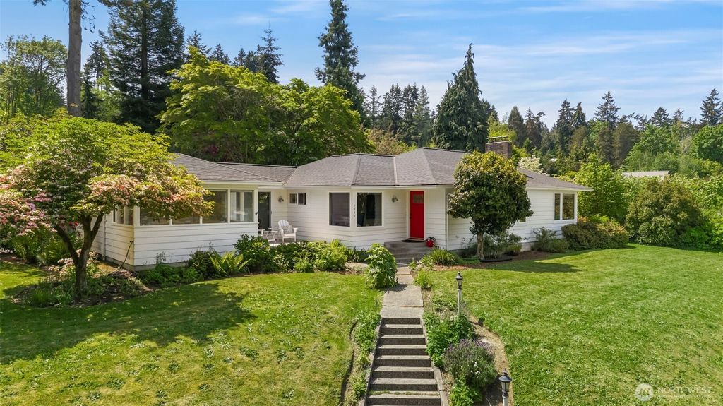 Photo of 5930 Rose Loop NE, Bainbridge Island, WA 98110 (MLS # 2521773)