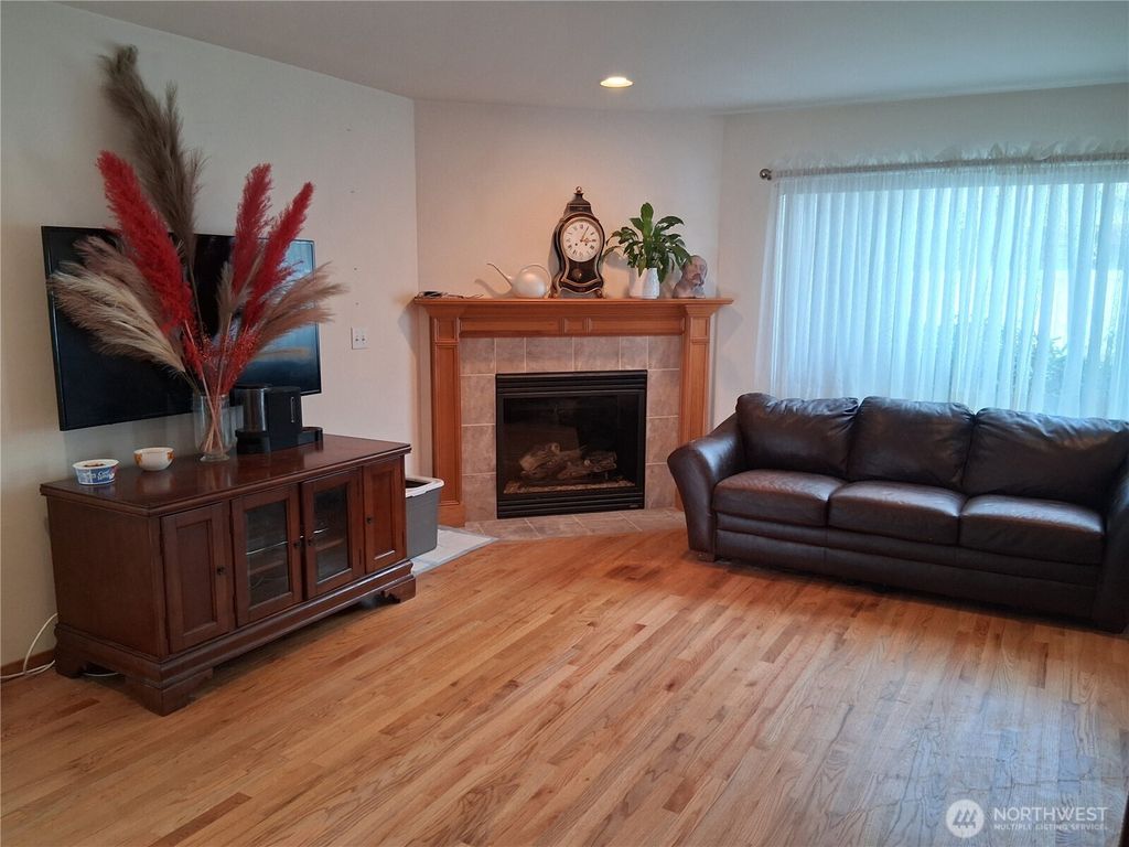 Photo of 17260 Keri Place SE, Monroe, WA 98272 (MLS # 2454205)