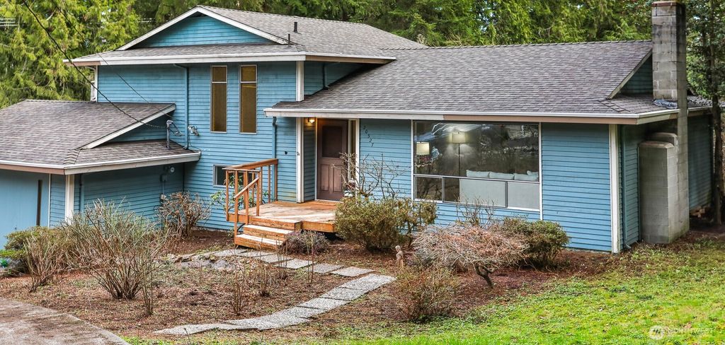 Photo of 20327 45th Drive SE, Bothell, WA 98012 (MLS # 2340913)