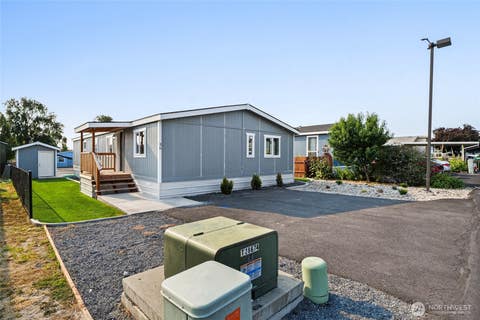 Photo of 3211 W Wapato Drive #36, Moses Lake, WA 98837 (MLS # 2571531)