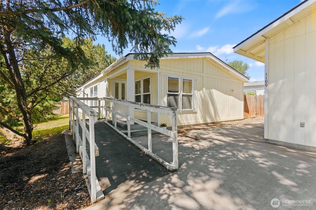 Photo of 1100 Jennie Circle, Ellensburg, WA 98926 (MLS # 2534701)