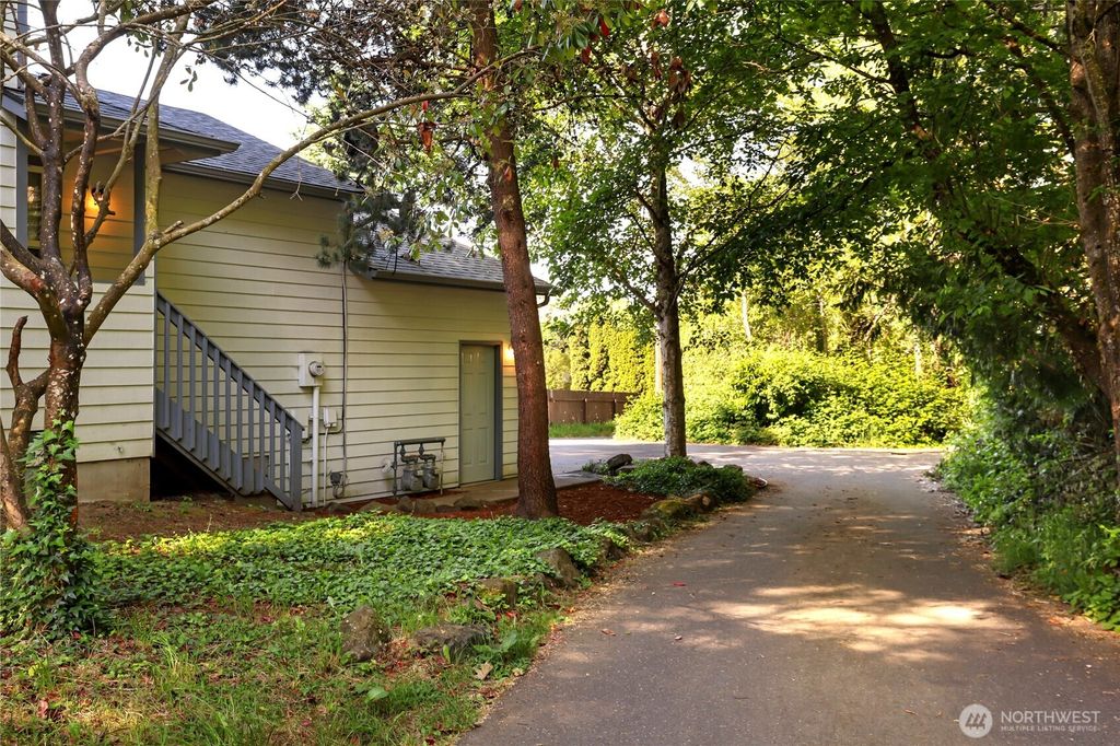 Photo of 2800 Pine Road, Bremerton, WA 98310 (MLS # 2528286)