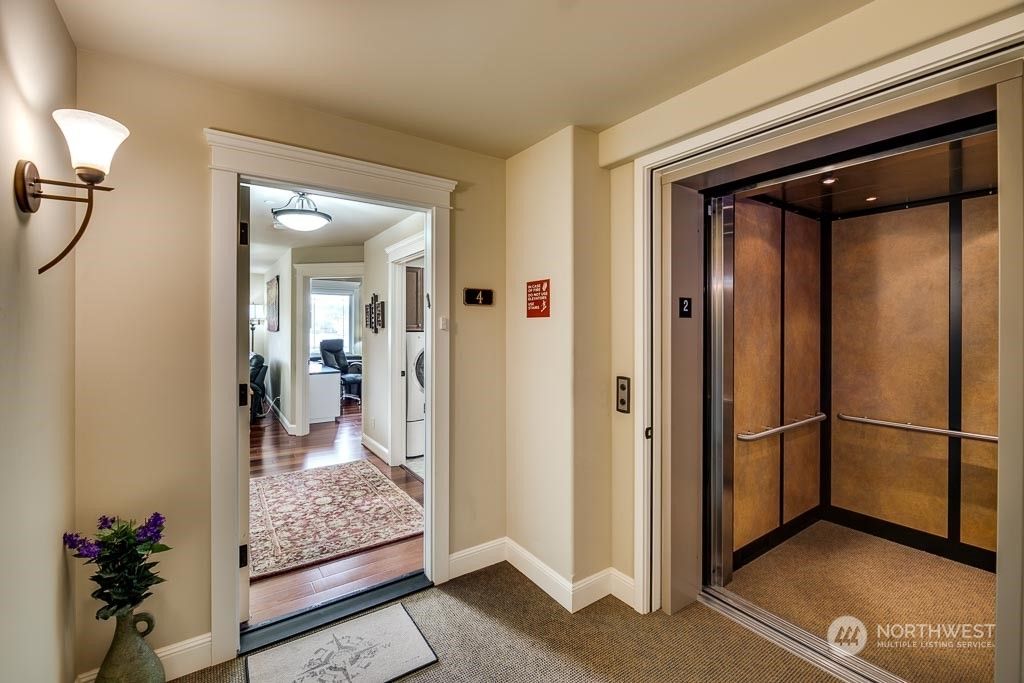 Photo of 636 Daley Street #4, Edmonds, WA 98020 (MLS # 2016366)