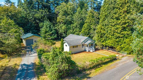 Photo of 6350 Brighton Beach Road, Clinton, WA 98236 (MLS # 2544028)