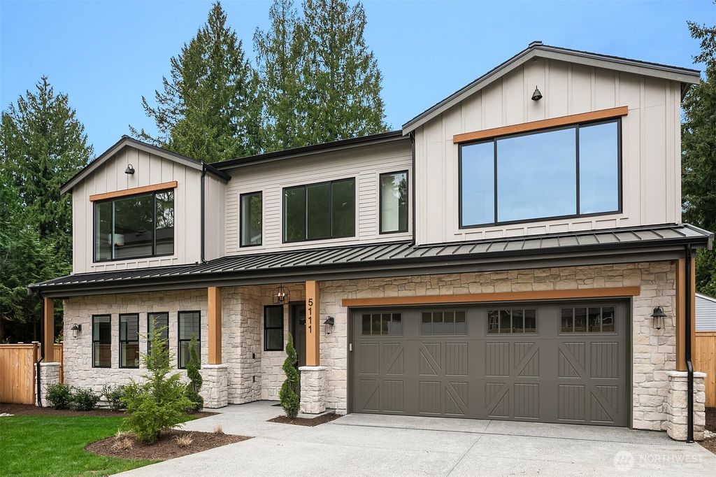 Photo of 5111 107th Lane NE, Kirkland, WA 98033 (MLS # 2523957)