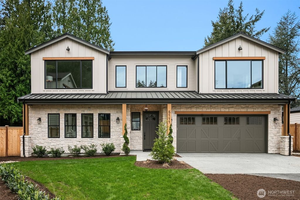 Photo of 5111 107th Lane NE, Kirkland, WA 98033 (MLS # 2523957)