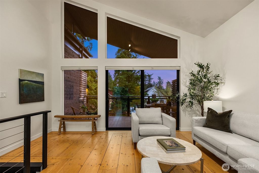 Photo of 522 Madrona Way NE #4, Bainbridge Island, WA 98110 (MLS # 2459417)