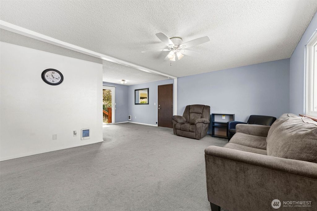 Photo of 1418 Jensen Avenue, Centralia, WA 98531 (MLS # 2530203)