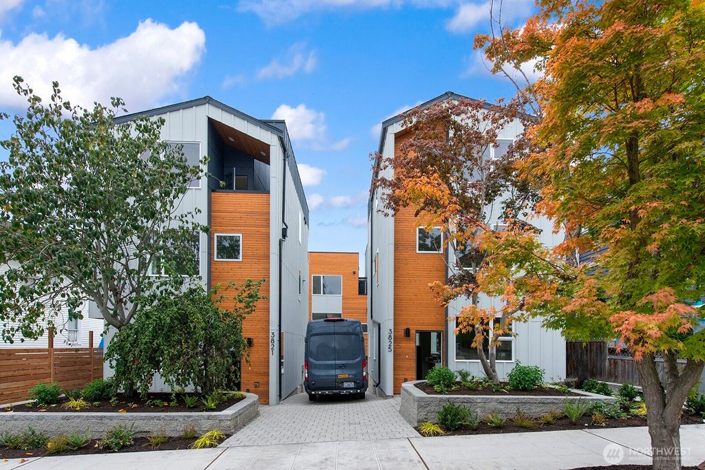 Photo of 3823 Ashworth Avenue N #C, Seattle, WA 98103 (MLS # 2326624)