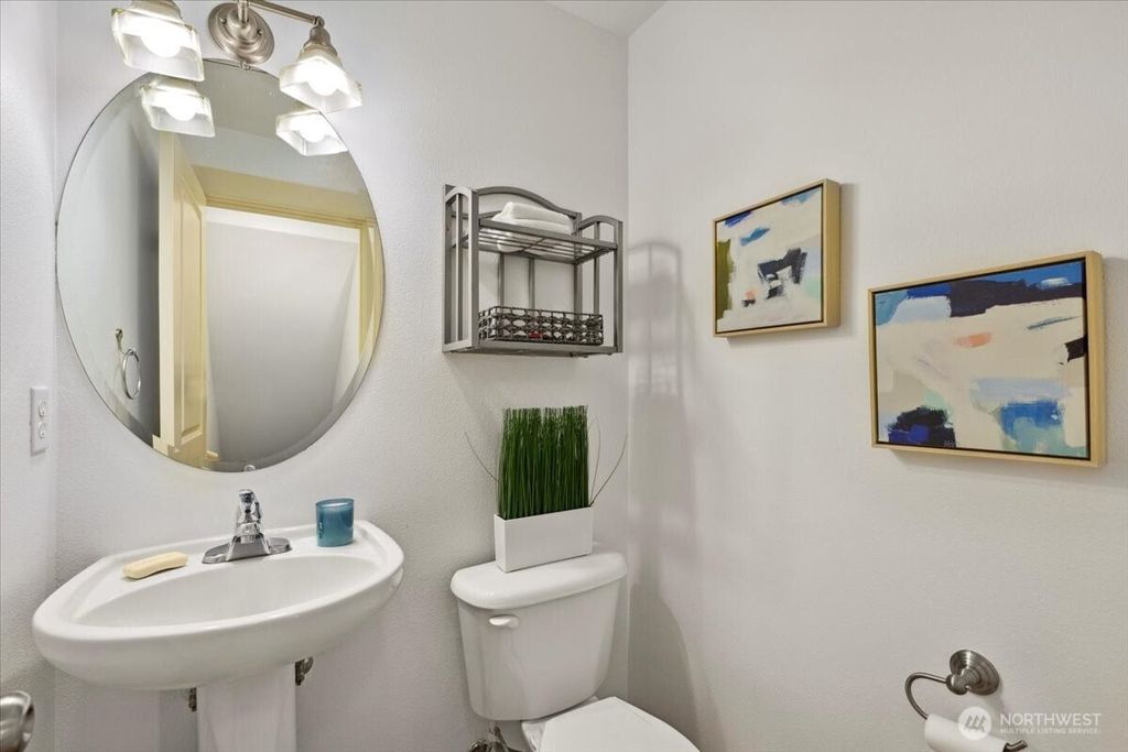 listing image 9367380750085191430