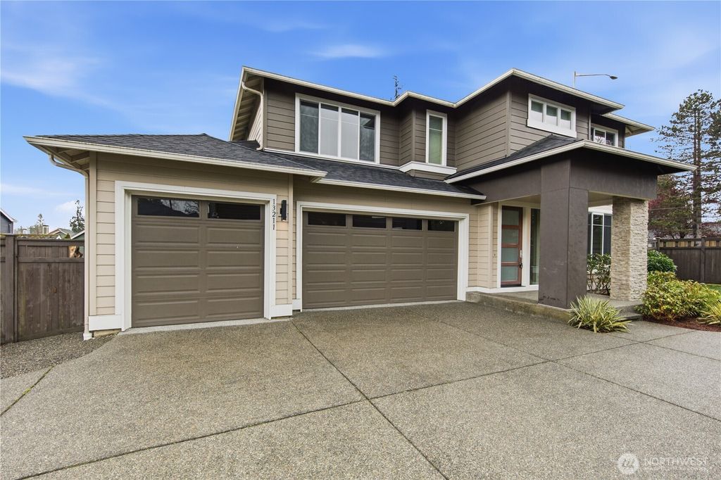 Photo of 13211 SE 262nd Street, Kent, WA 98042 (MLS # 2499346)