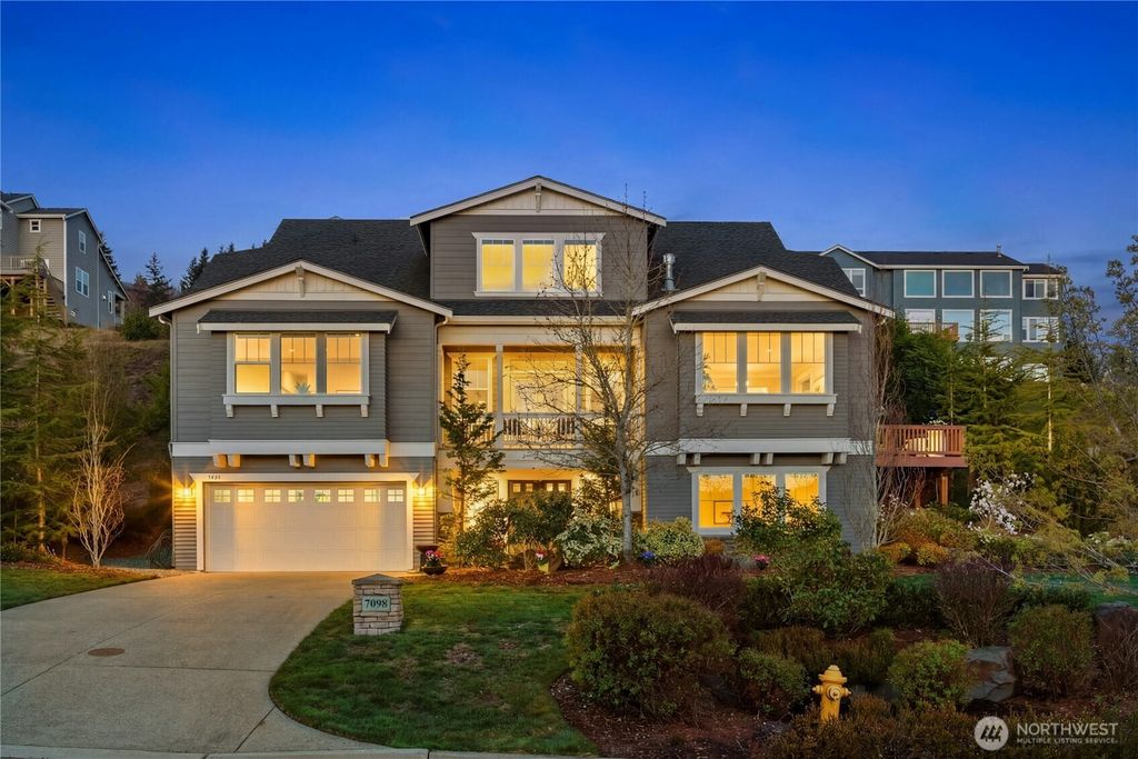 Photo of 7098 170Th Avenue SE, Bellevue, WA 98006 (MLS # 2493210)