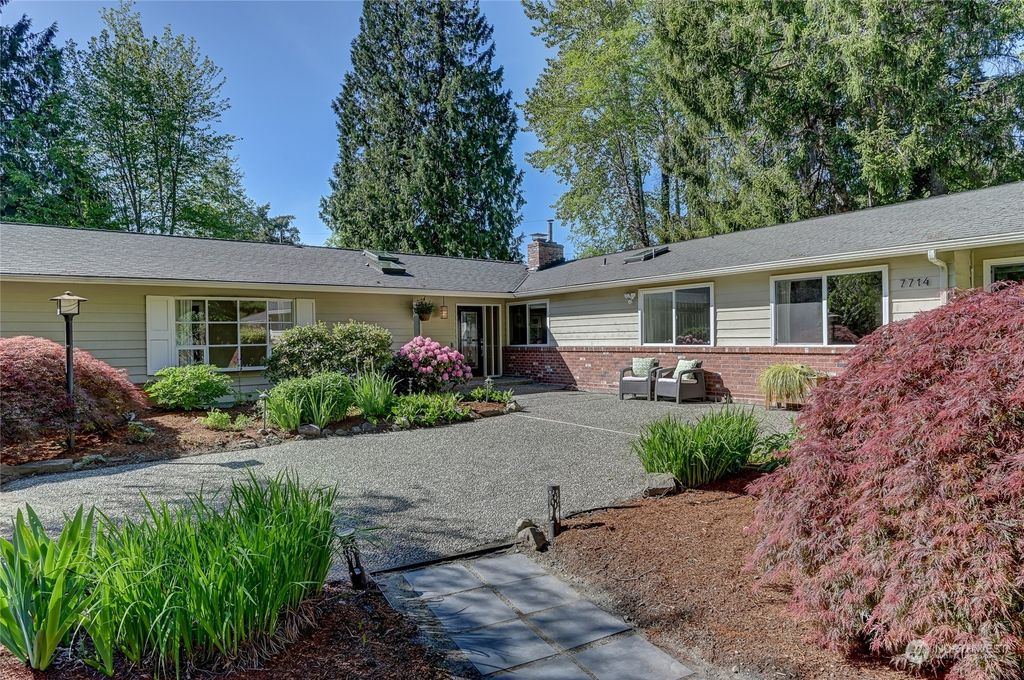 Photo of 7714 196th Avenue NE, Redmond, WA 98053 (MLS # 2237021)