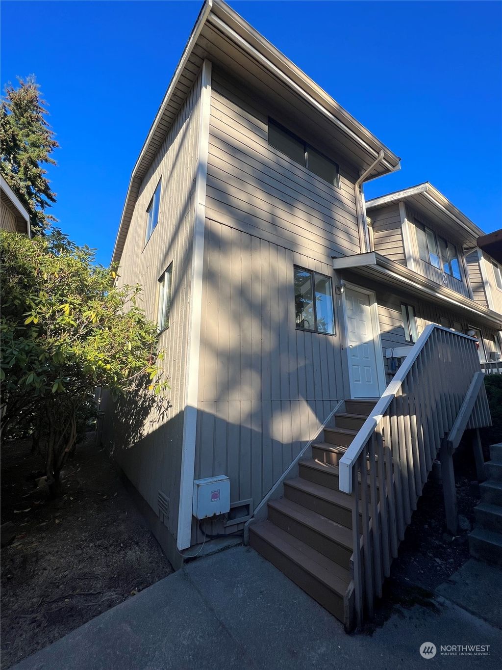 Photo of 1800 Grant Avenue S #C1, Renton, WA 98055 (MLS # 2017152)