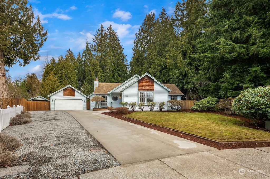 Photo of 3225 164th Place SE, Bothell, WA 98012 (MLS # 2037033)