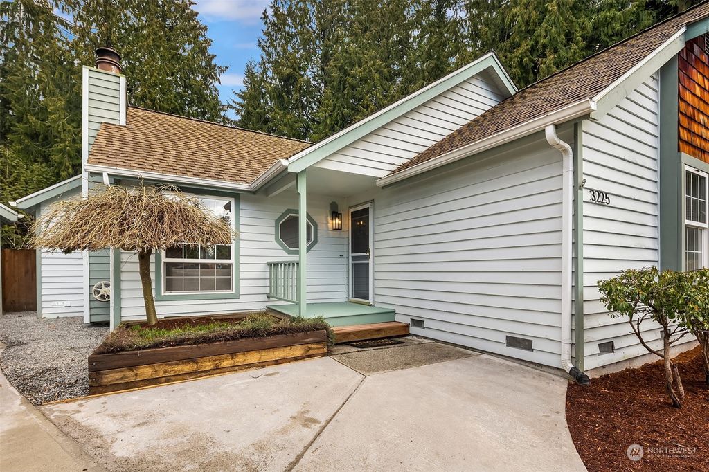 Photo of 3225 164th Place SE, Bothell, WA 98012 (MLS # 2037033)