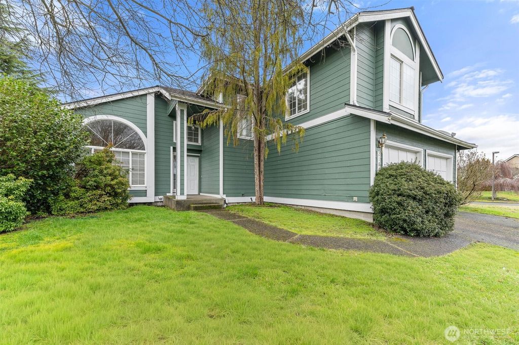 Photo of 21804 41st Avenue Ct E, Spanaway, WA 98387 (MLS # 2504087)