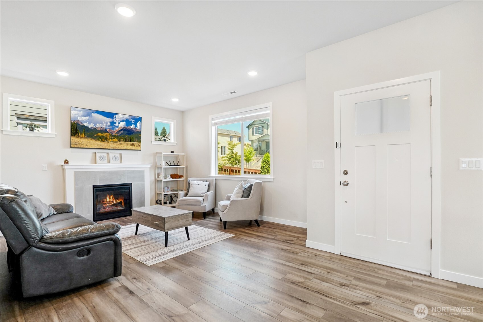 5132 NE 87th Avenue NE