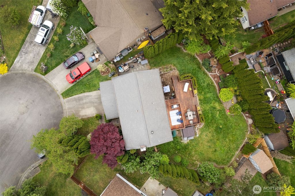 Photo of 26423 199th Place SE, Covington, WA 98042 (MLS # 2366765)