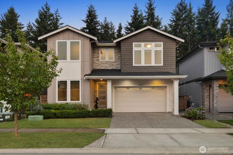 Photo of 13437 Edmunds Parkway E, Bonney Lake, WA 98391 (MLS # 2564534)