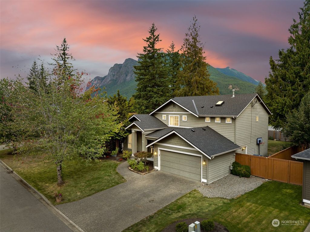 Photo of 1240 Mountain View Boulevard SE, North Bend, WA 98045 (MLS # 2161922)
