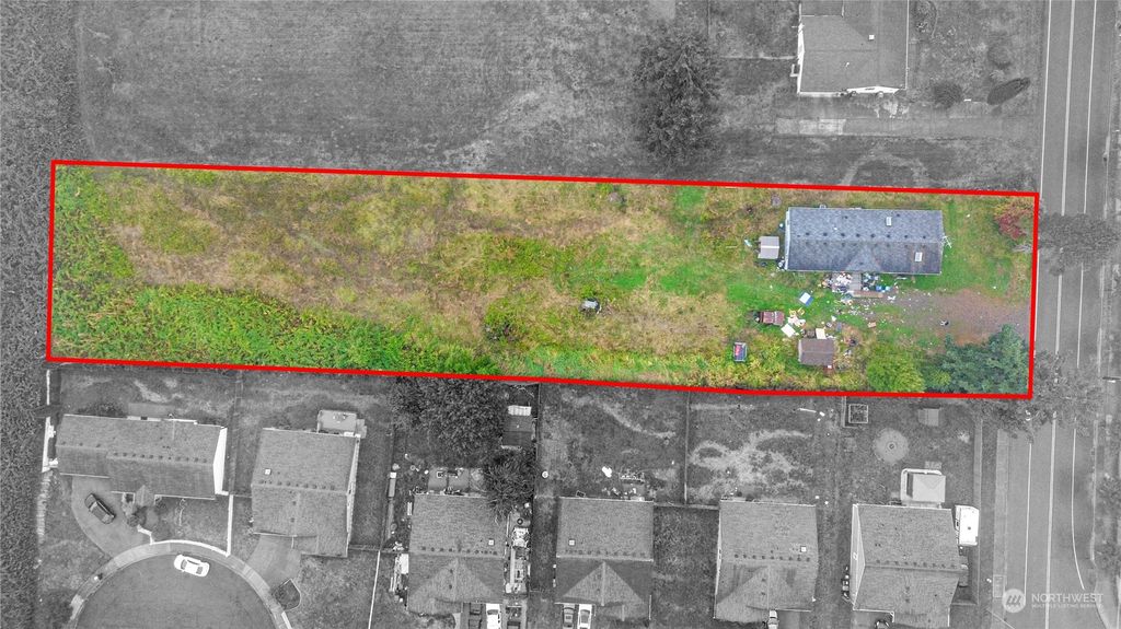 Photo of 511 S Valentine Avenue, Pacific, WA 98047 (MLS # 2167661)