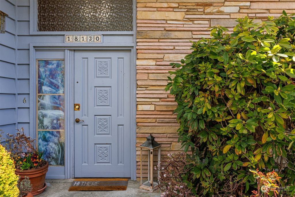 Photo of 18130 60th Place NE, Kenmore, WA 98028 (MLS # 2048557)