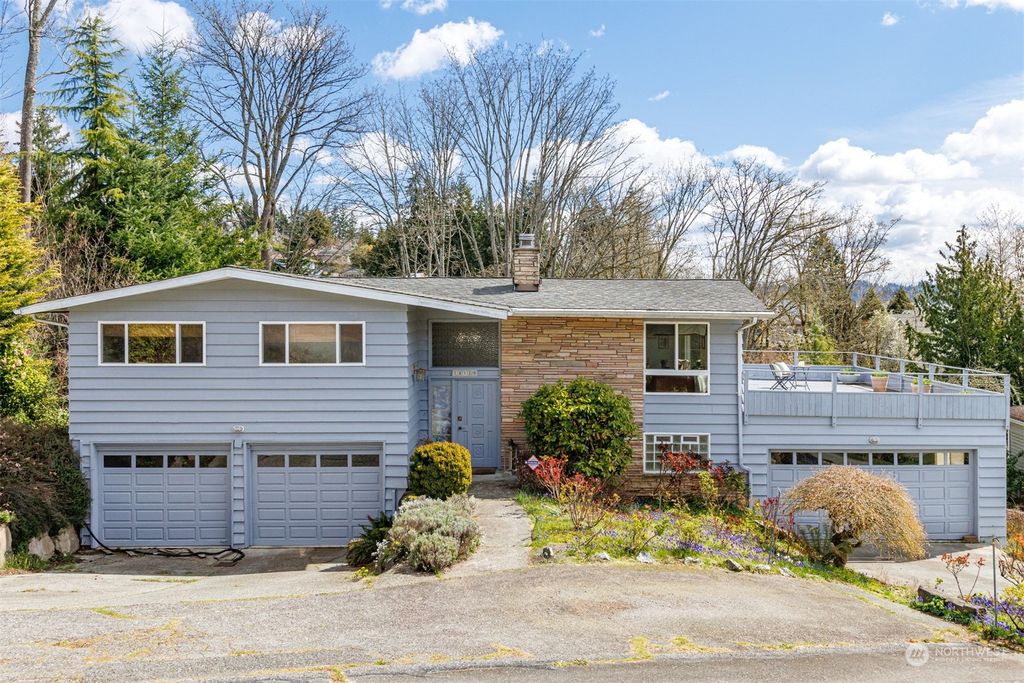 Photo of 18130 60th Place NE, Kenmore, WA 98028 (MLS # 2048557)