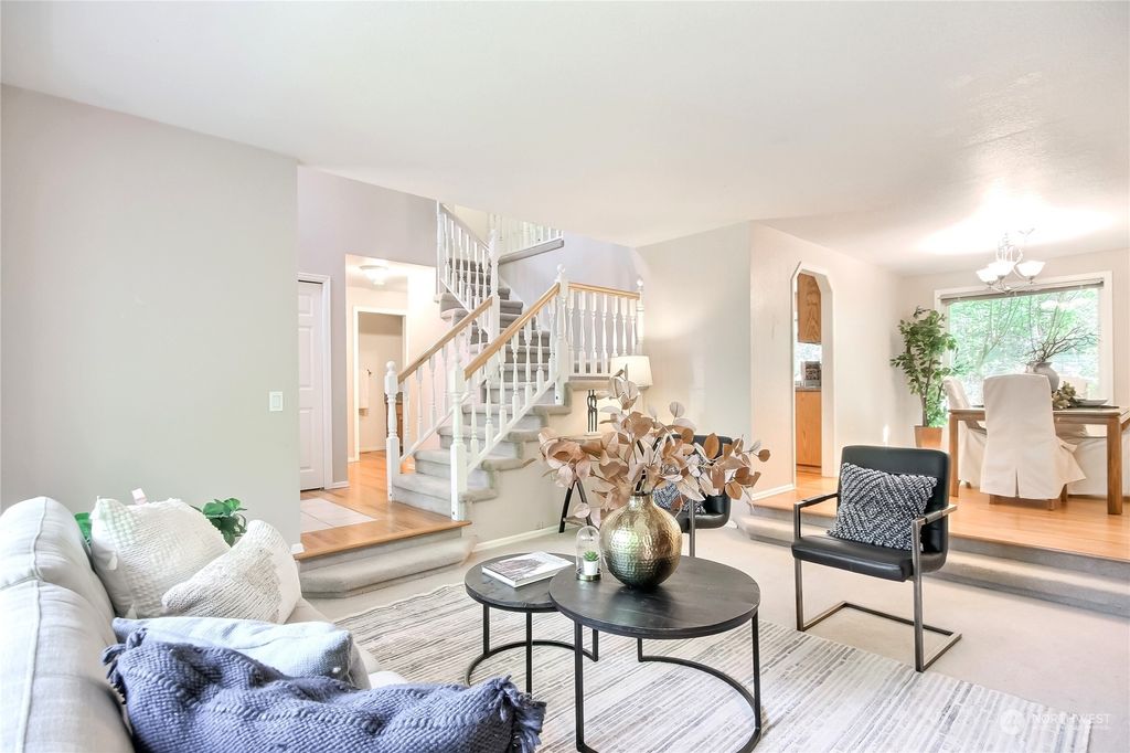 Photo of 17903 NE 129th Street, Redmond, WA 98052 (MLS # 1998902)