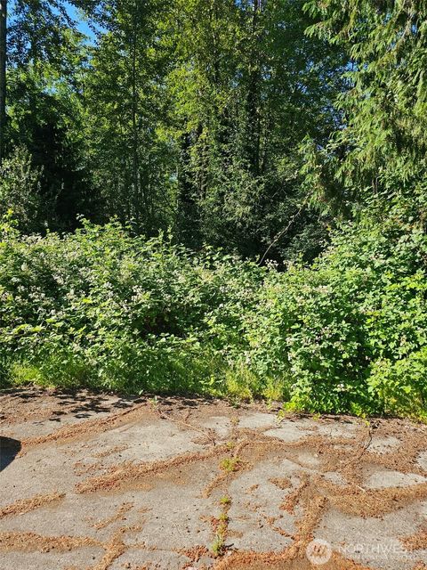 Photo of 178 54th Place SW, Lynnwood, WA 98037 (MLS # 2542476)