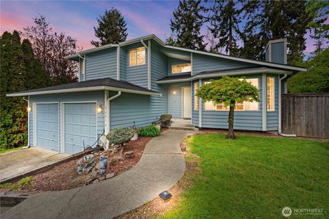 Photo of 20415 120th St Ct Ct E, Bonney Lake, WA 98391 (MLS # 2515775)