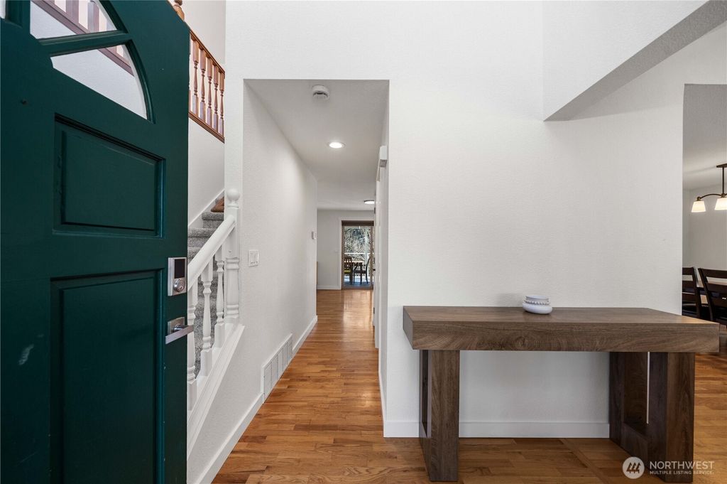 Photo of 14609 142nd Avenue SE, Renton, WA 98059 (MLS # 2482734)