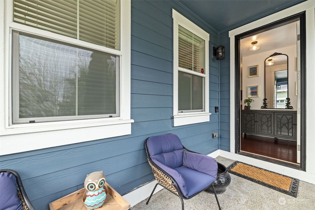 Photo of 6739 37th Avenue S, Seattle, WA 98118 (MLS # 2329852)