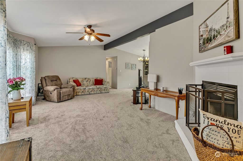 Photo of 29826 48TH Avenue S, Auburn, WA 98001 (MLS # 2272849)