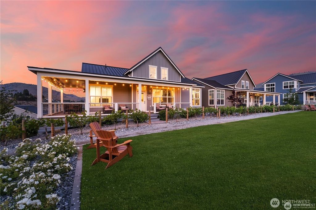 Photo of 250 Bobcat Lane, Chelan, WA 98816 (MLS # 2560684)