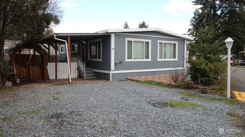 Photo of 4040 Auburn Way S #16, Auburn, WA 98092 (MLS # 2053698)