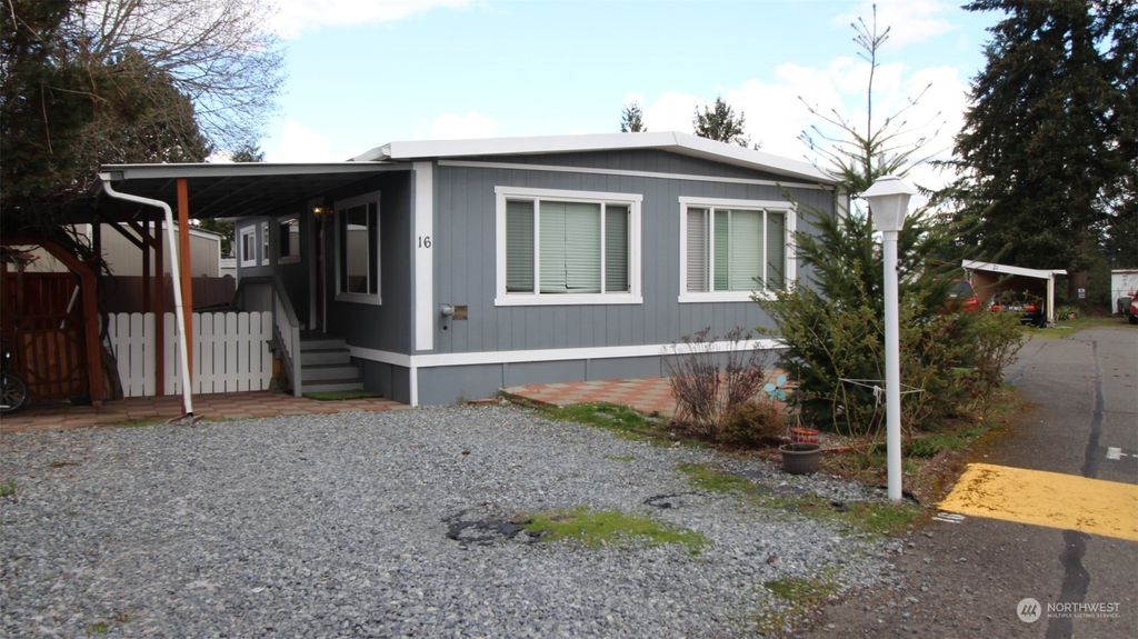 Photo of 4040 Auburn Way S #16, Auburn, WA 98092 (MLS # 2053698)