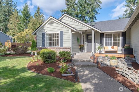 Photo of 2317 50th Street Ct NW, Gig Harbor, WA 98335 (MLS # 2443038)