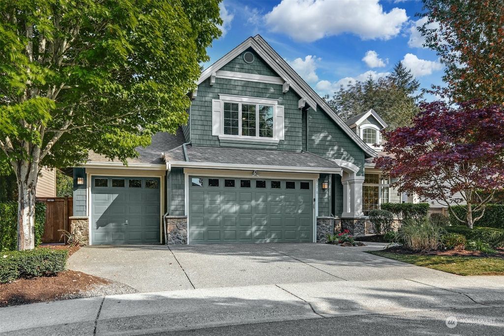 Photo of 908 275th Place SE, Sammamish, WA 98075 (MLS # 2021639)