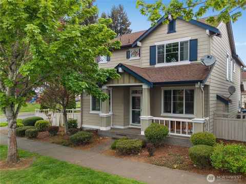 Photo of 5800 Balustrade Boulevard SE, Lacey, WA 98513 (MLS # 2517464)