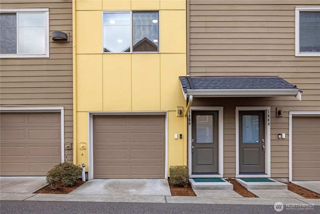 Photo of 1450 157th Court NE, Bellevue, WA 98008 (MLS # 2487638)