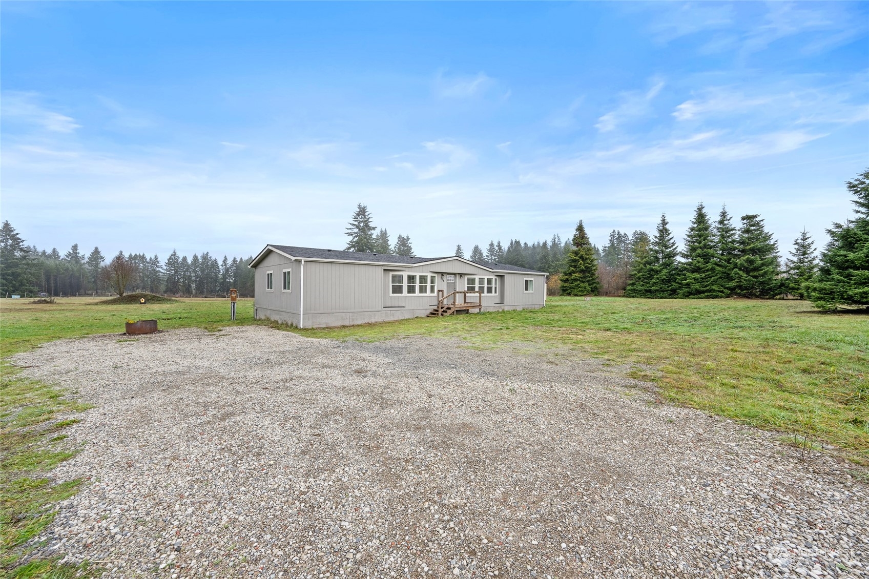 564 W Avery Road