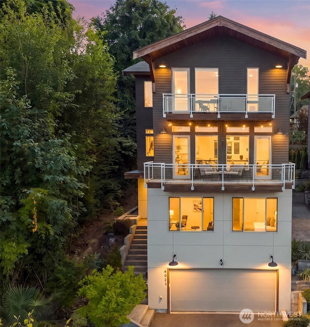 Photo of 4025 Burton Place W, Seattle, WA 98199 (MLS # 2586211)