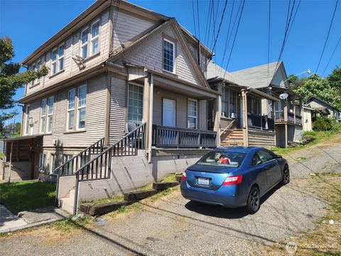 1637 CENTER Street Tacoma WA 98409