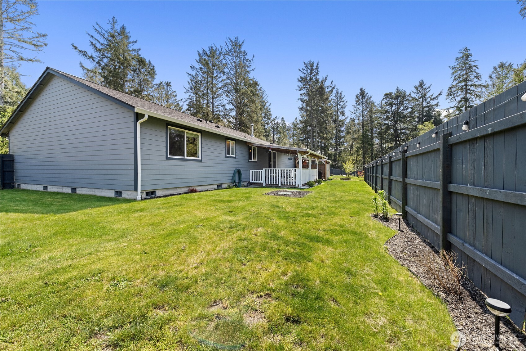 28515 R Lane