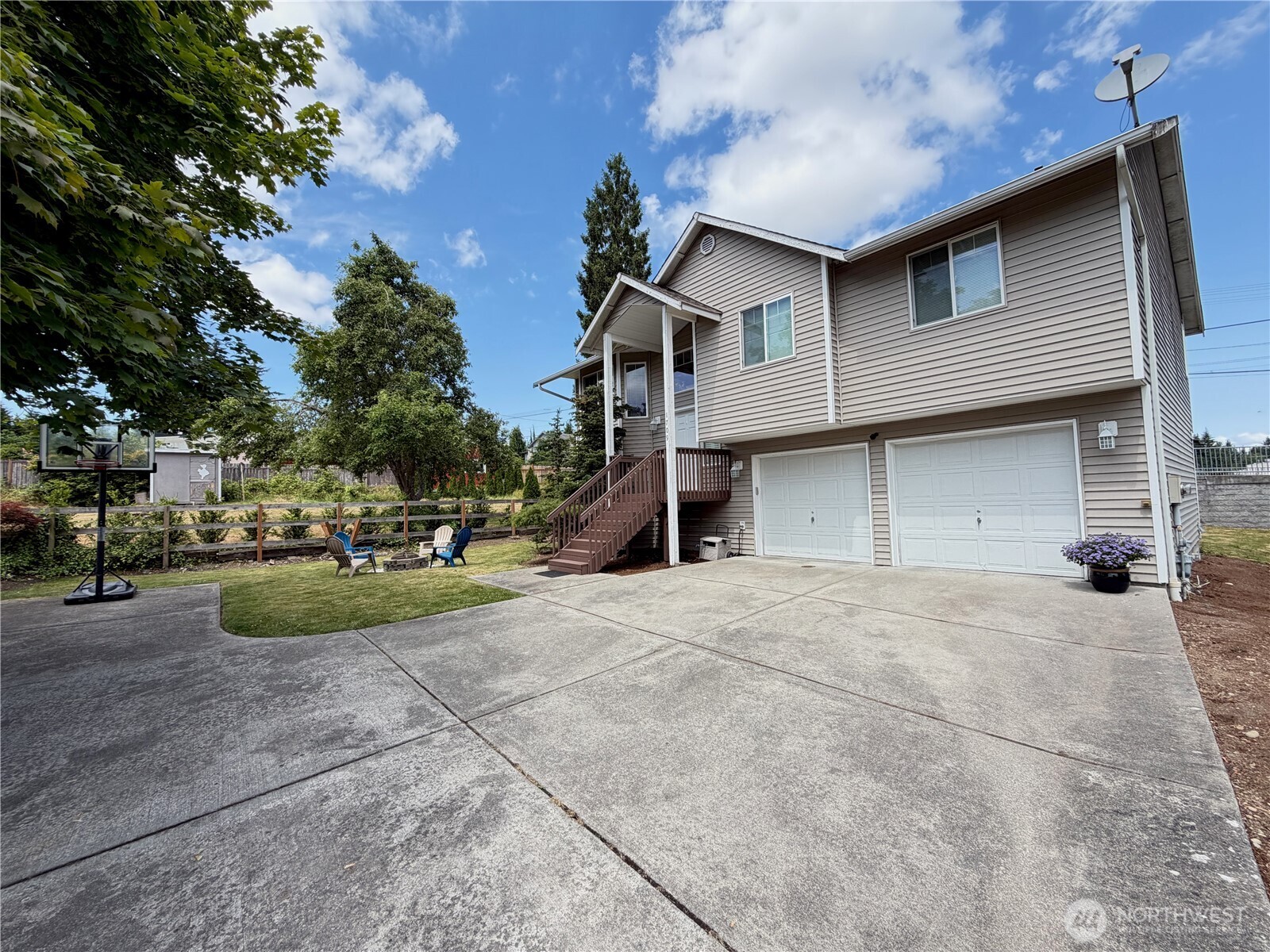 1709 Silver Lake Road