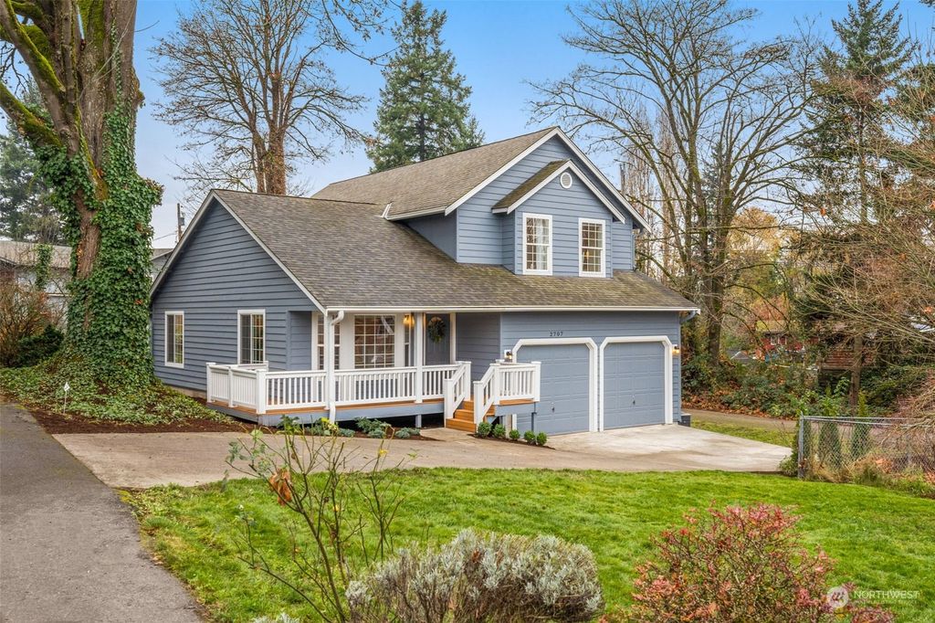 Photo of 2707 Meadow Place N, Renton, WA 98056 (MLS # 2183108)