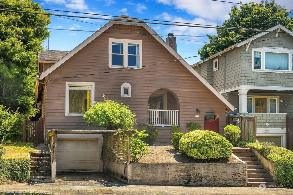 Photo of 5748 25th Avenue NE, Seattle, WA 98105 (MLS # 2264478)